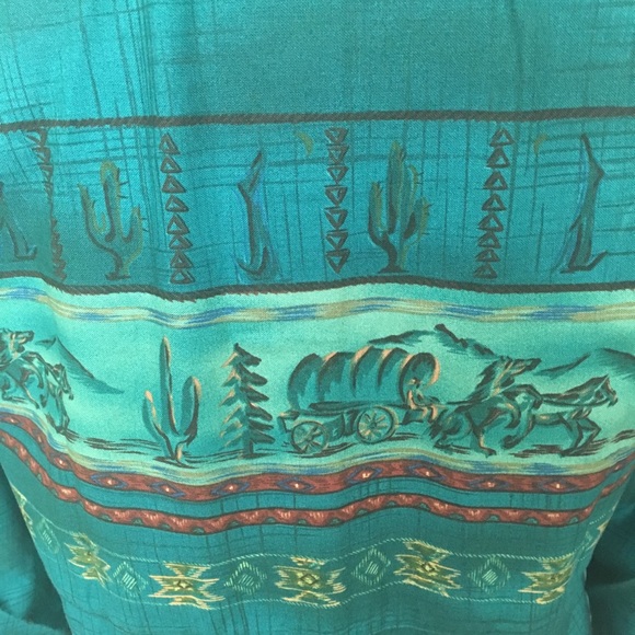 New Covered Wagons Cactus Green Shirt Sz S - Picture 3 of 5